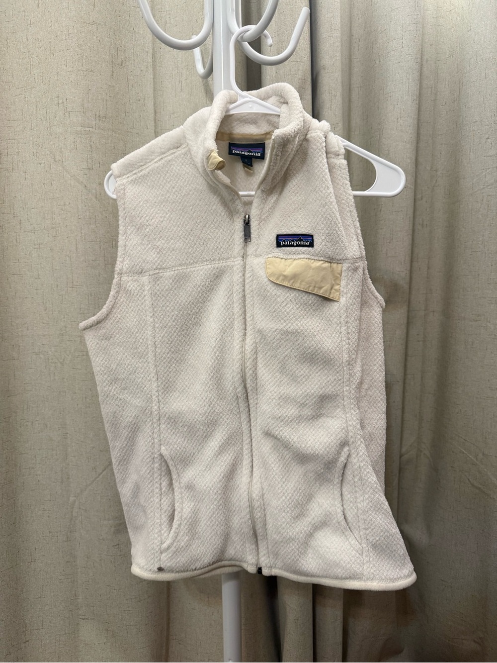Patagonia Cream Sherpa Fleece Jacket with Logo Patch